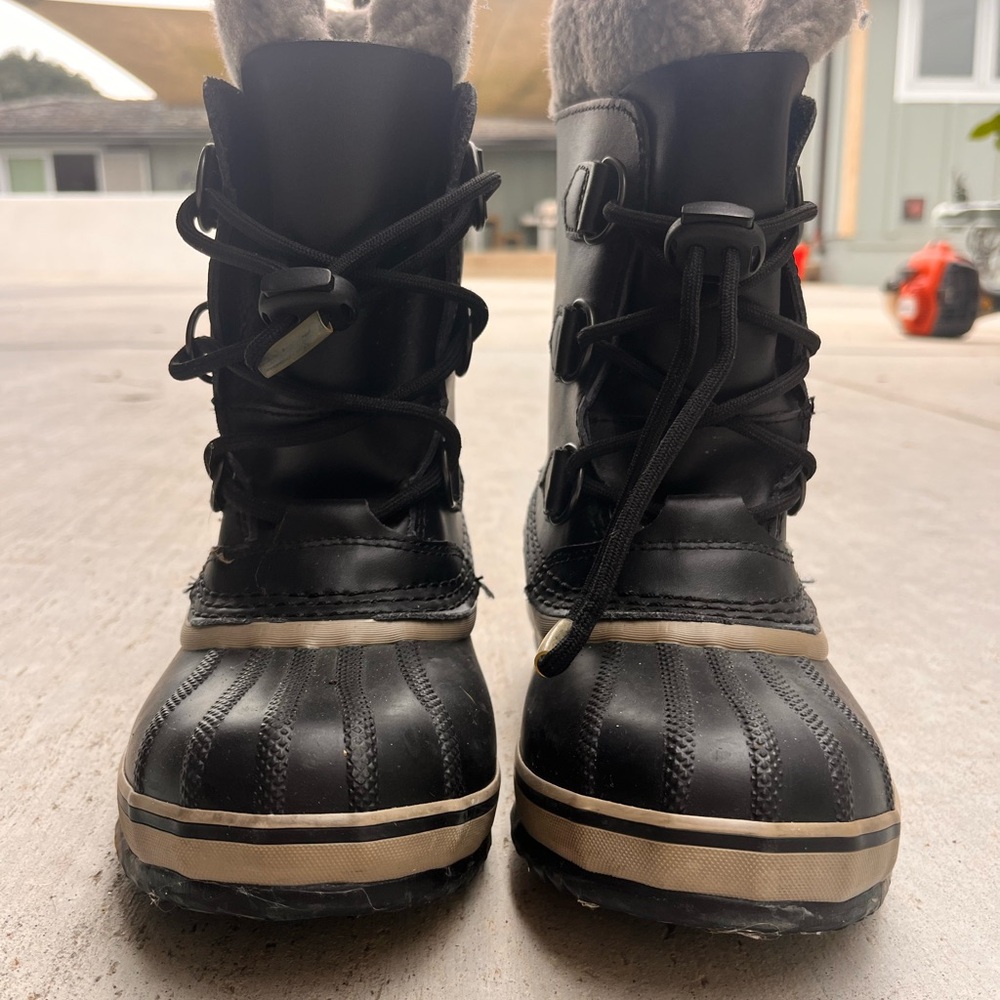 Sorel Black and Tan Winter Boots
